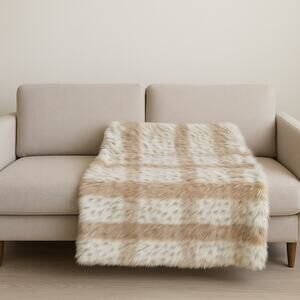Threshold Faux Fur Fur Throw Blanket Animal Print Tan Cream Cozy Mob Wife Cabin